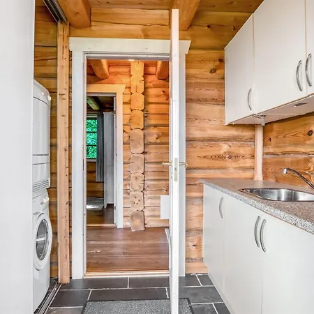 Stamen - 200m From The Sea By Interhome